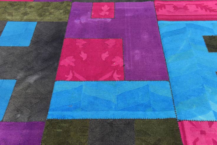 Detail image of 7' 3 x 10' Hand Woven Patchwork Wool Rug