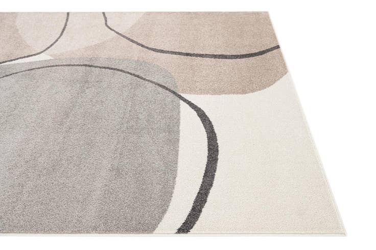 Detail image of 5' 3 x 7' 9 Safari Rug