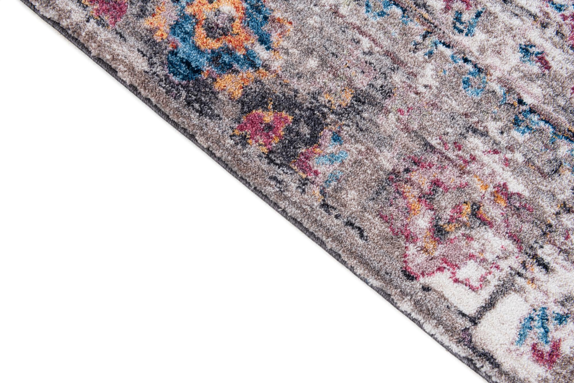 5' 4 x 7' 8 Santa Fe Rug