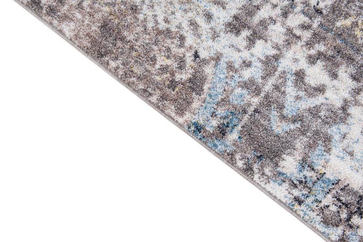 Detail image of 5' 3 x 7' 7 Santa Fe Rug