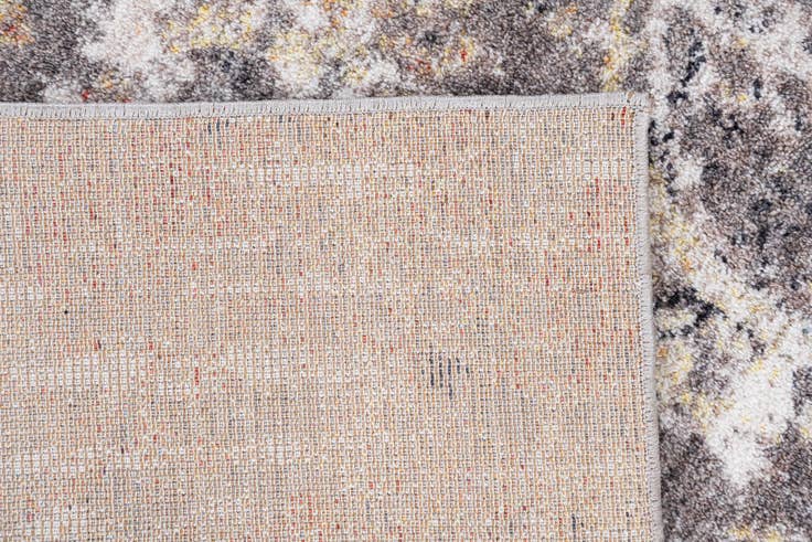 Detail image of 5' 3 x 7' 7 Santa Fe Rug