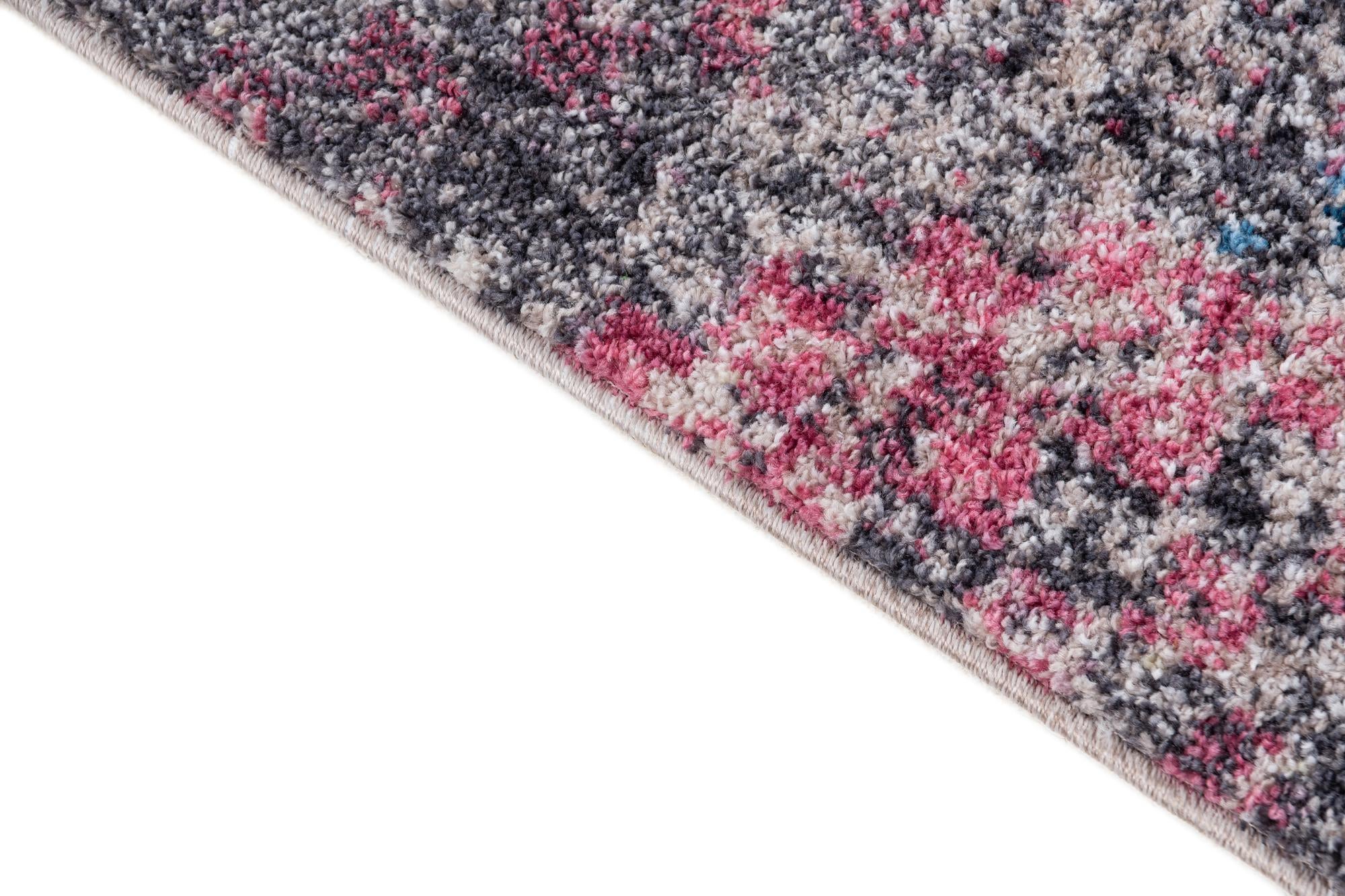 5' 3 x 7' 7 Santa Fe Rug