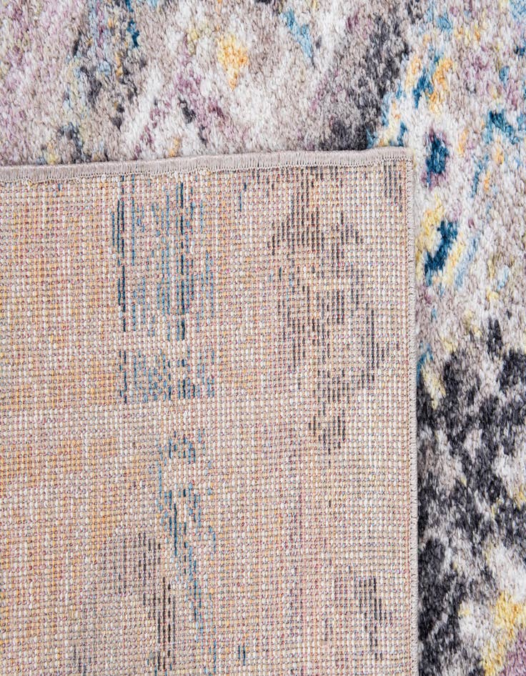 Detail image of 5' 3 x 7' 7 Santa Fe Rug