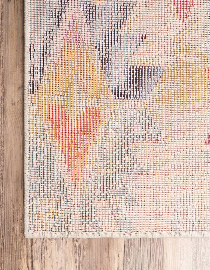Detail image of 4' x 6'  Washable Santa Fe Rug