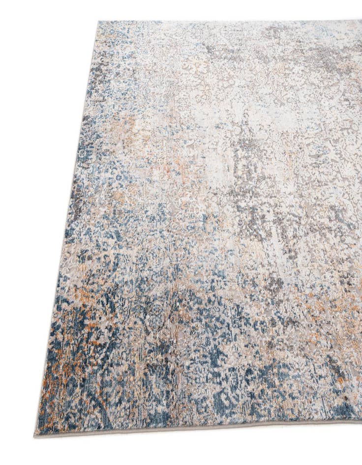 Detail image of 5' 3 x 7' 3 Santiago Rug
