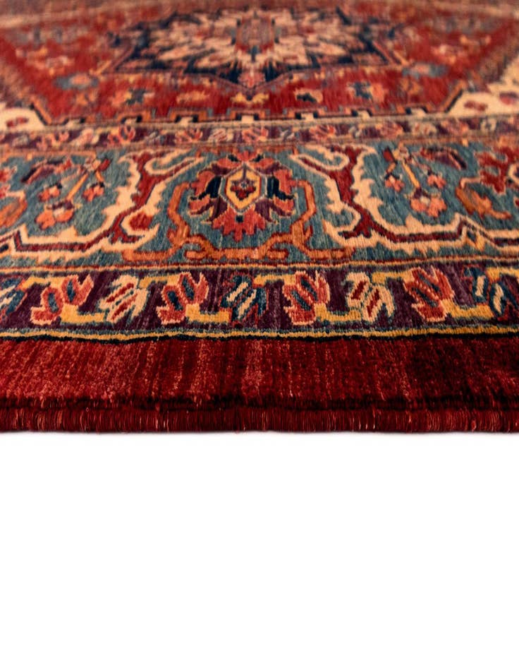 Detail image of 7' 4 x 9' 9 Sara Wool Rug