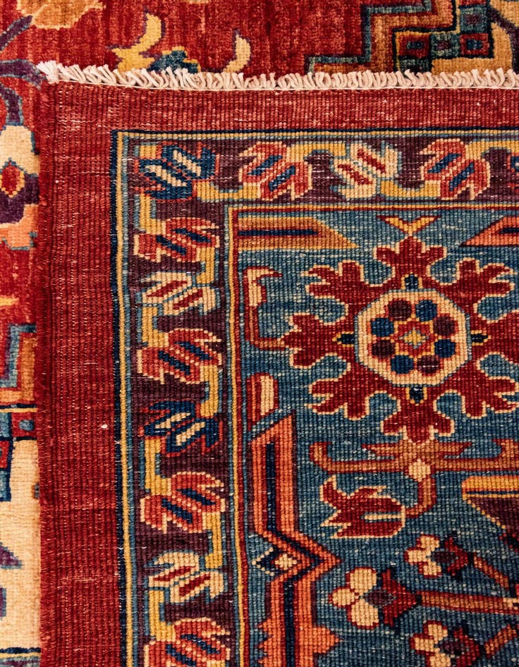 Detail image of 7' 4 x 9' 9 Sara Wool Rug