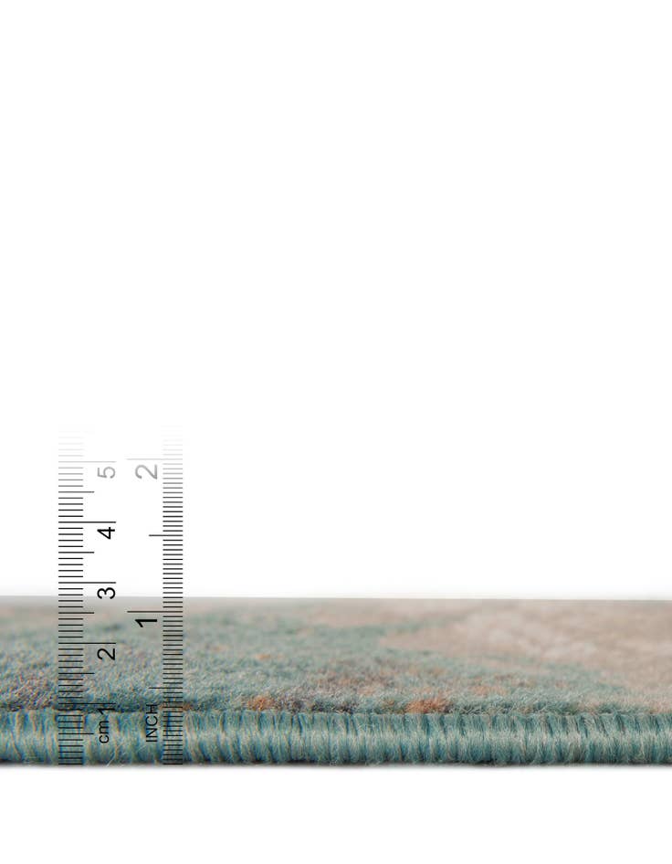 Detail image of 7' 10 x 10' Savannah Rug