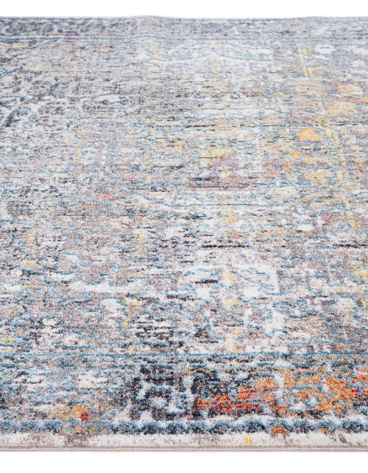 Detail image of 5' 3 x 7' 8 Sevilla Rug