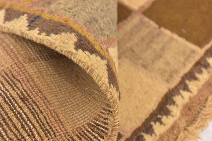 3' 5 x 4' 10 Hand Knotted Shiraz-Gabbeh Persian Wool Rug