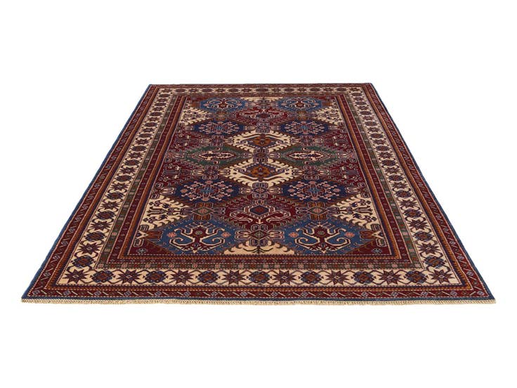 Detail image of 6' x 8' 6 Hand Knotted Shirvan Rug