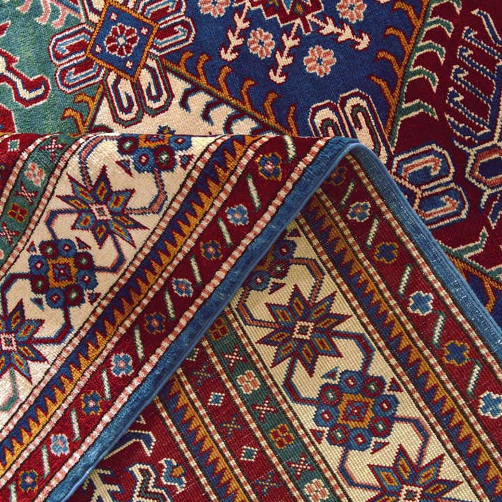 6' x 8' 6 Hand Knotted Shirvan Rug
