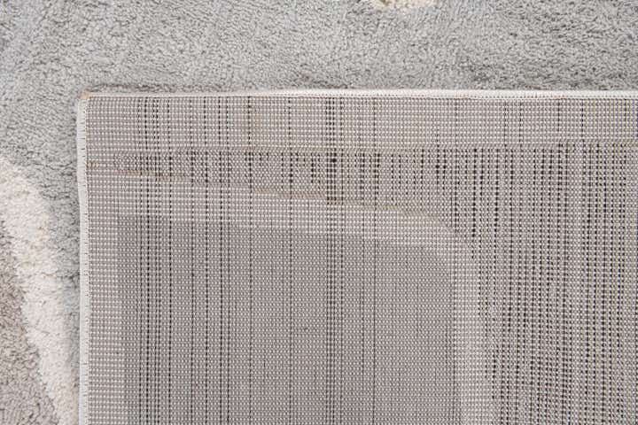 5' 2 x 7' 9 Soft Touch Shag Rug