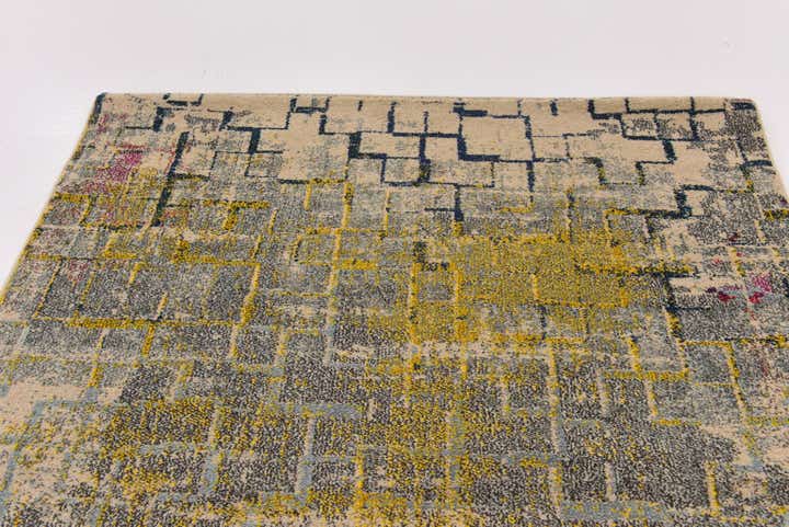 5' 3 x 7' 6 Spectrum Rug