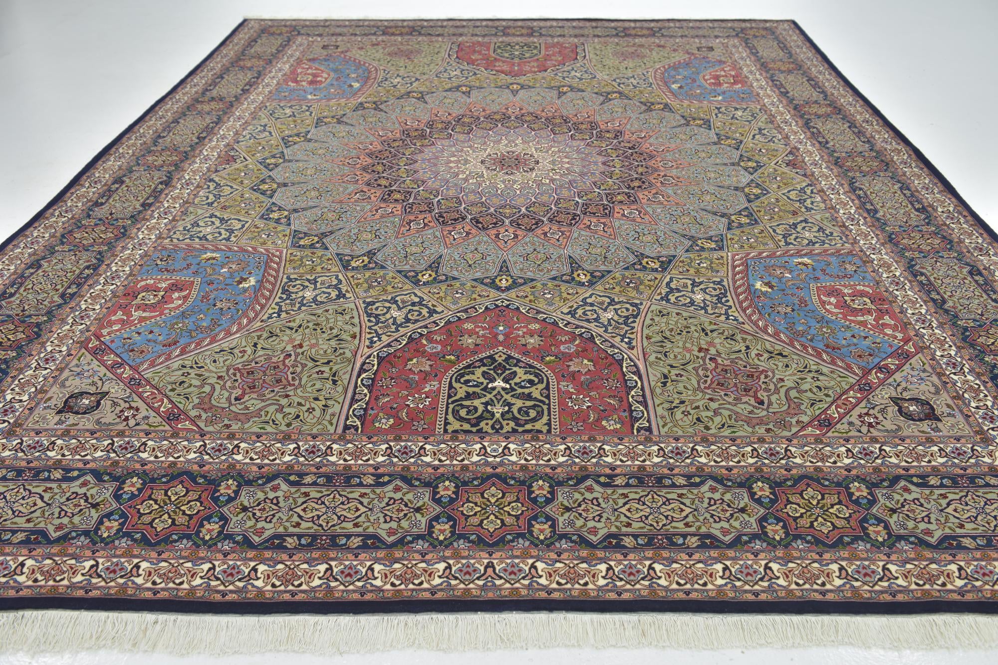 9' 9 x 13' Hand Knotted Tabriz Persian Rug