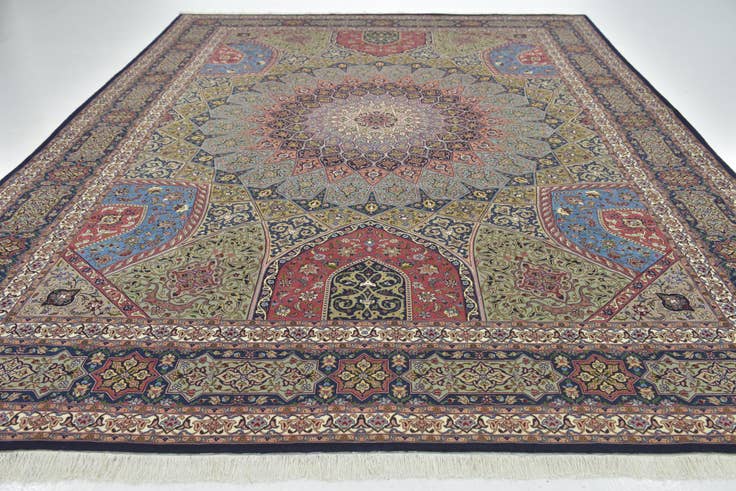 Detail image of 9' 9 x 13' Hand Knotted Tabriz Persian Rug