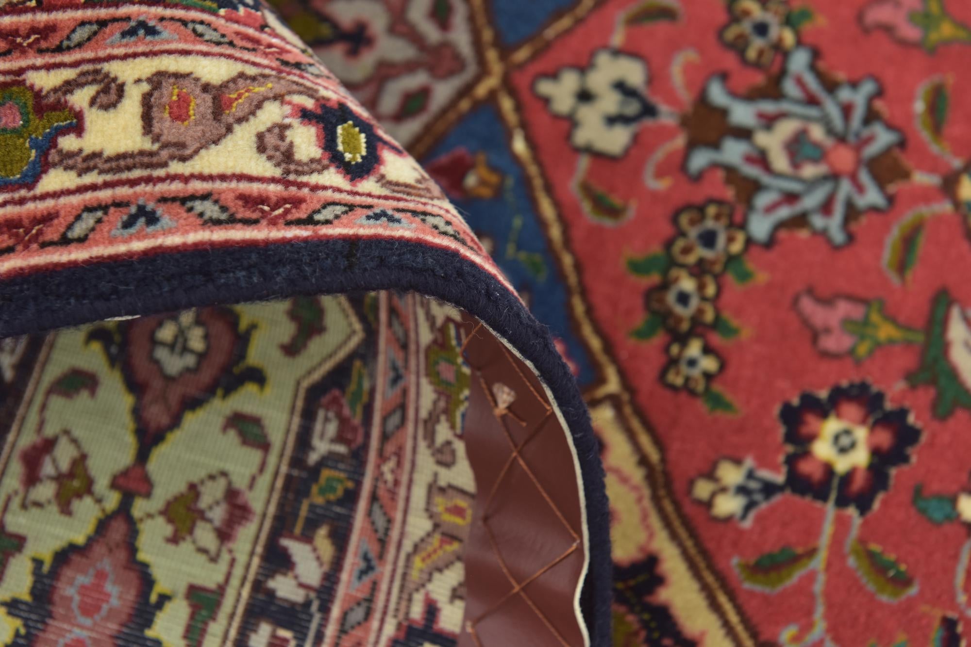 5' 5 x 8' Hand Knotted Tabriz Persian Rug