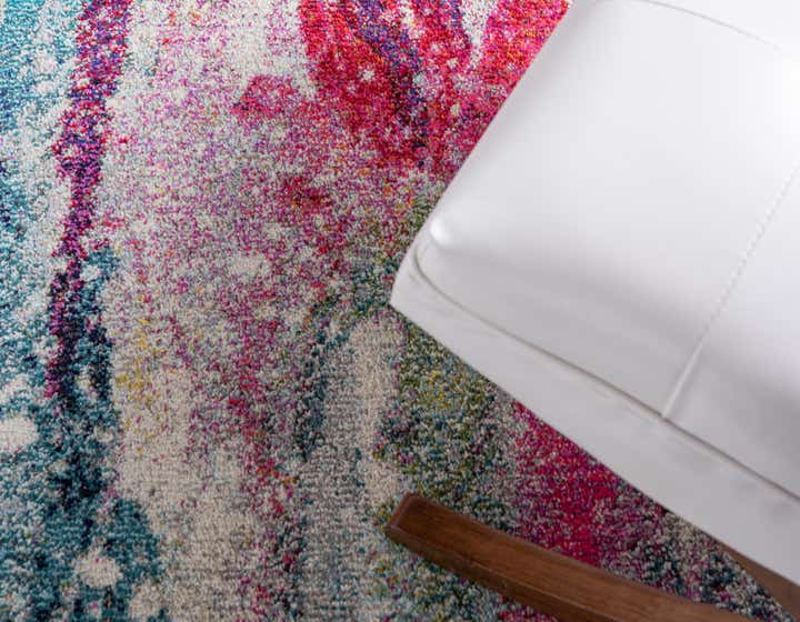 5' x 8' Washable Theia Rug