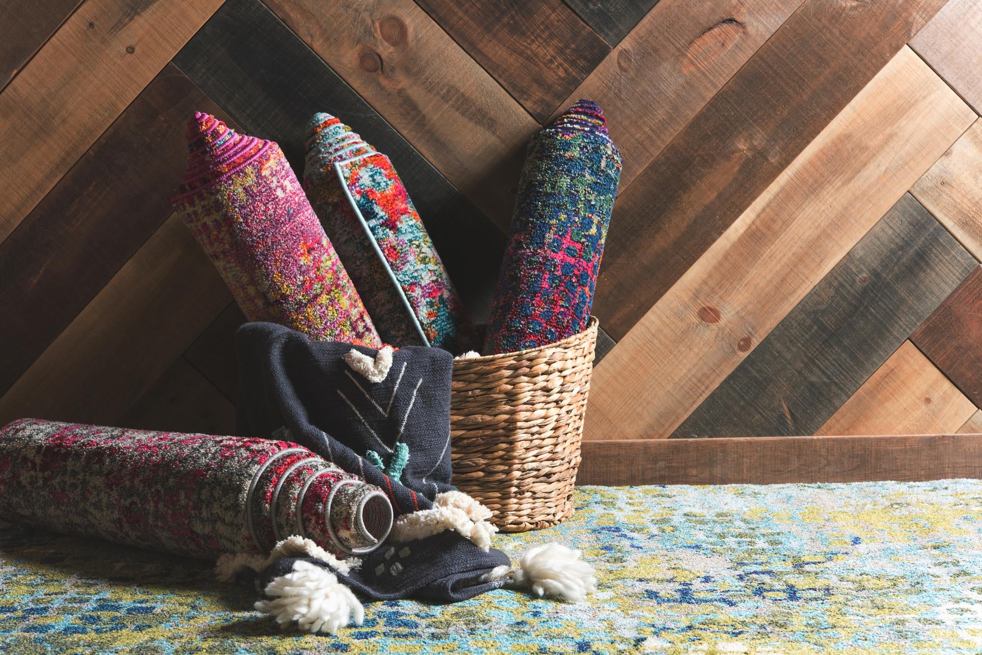 5' x 8' Washable Theia Rug