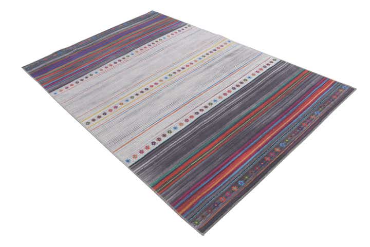 5' x 7' 5 Washable Timeless Rug