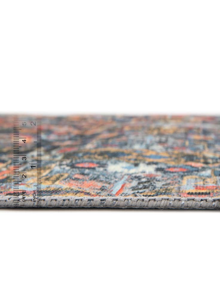 Detail image of 7' 7 x 10' 6 Washable Timeless Rug