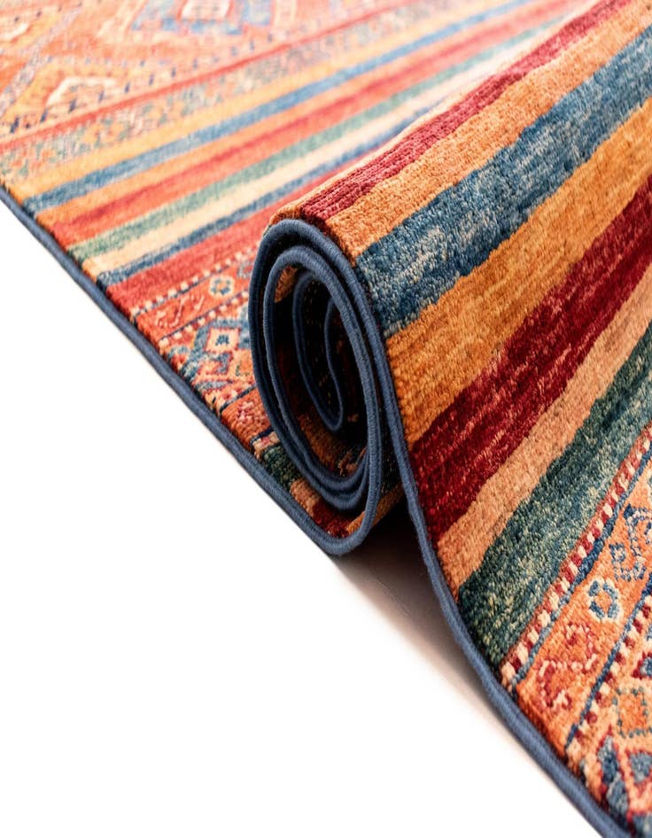 Detail image of 6' 9 x 9' 11 Torkman Wool Rug