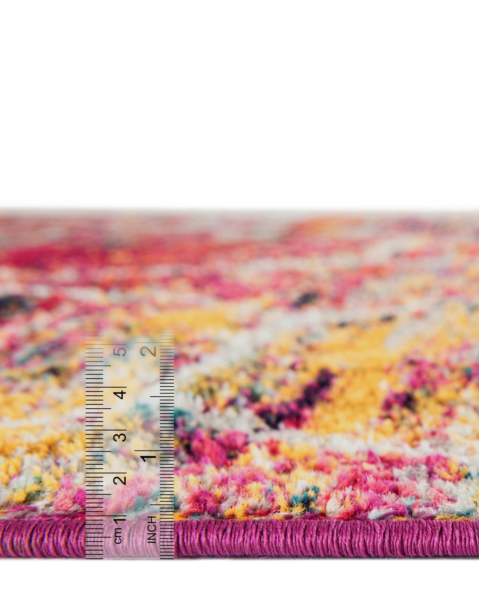 2' x 3' Trellis Frieze Rug