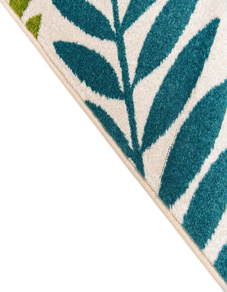 Detail image of 5' 2 x 7' 3 Tuscany Rug