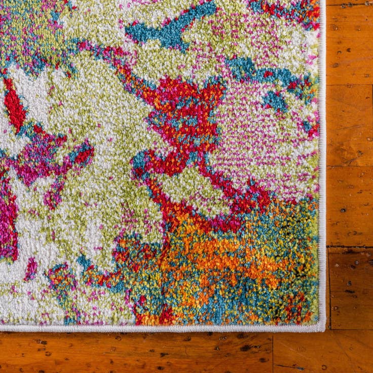 Detail image of 5' x 8' Tuscany Rug