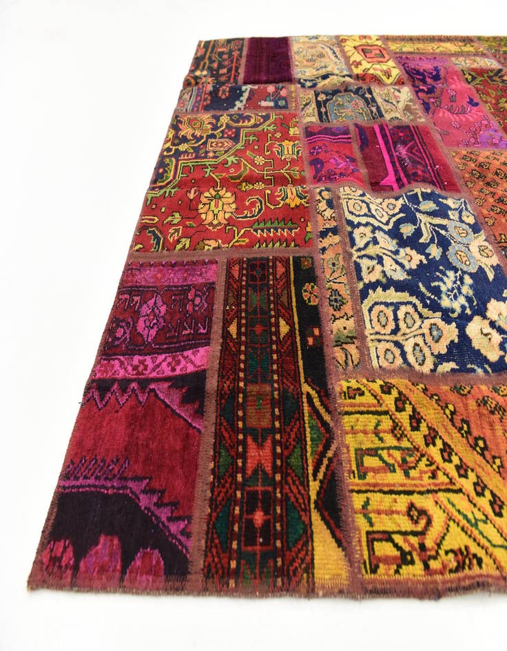 Detail image of 5' 5 x 7' 9 Hand Knotted Ultra Vintage Persian Wool Rug