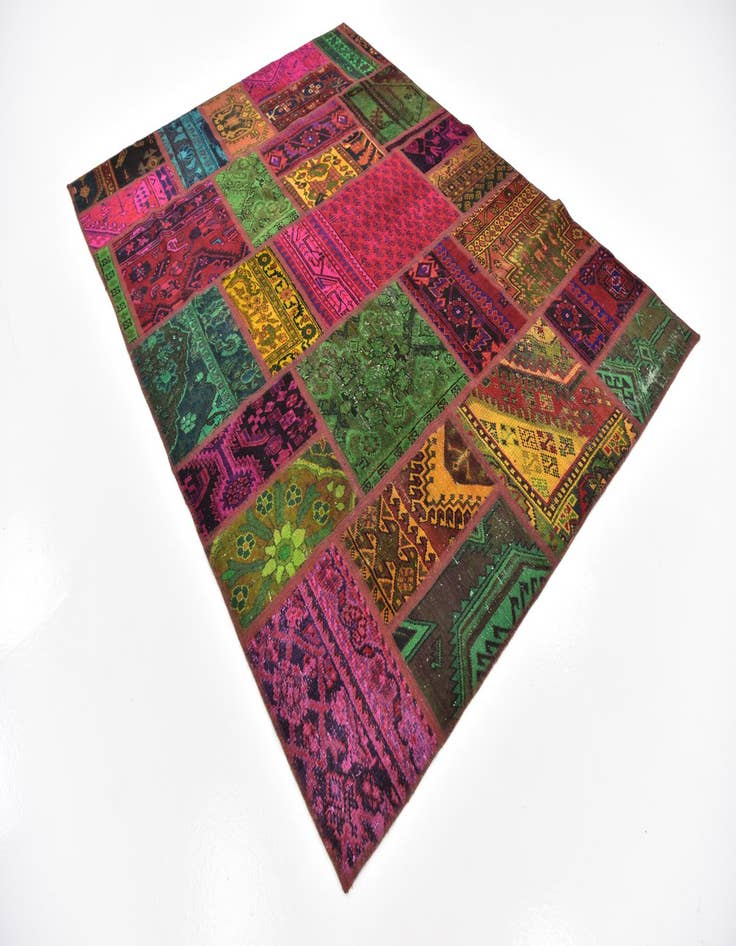 Detail image of 5' 9 x 7' 7  Hand Knotted Ultra Vintage Persian Wool Rug