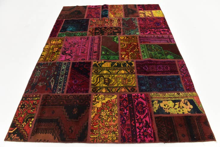 Detail image of 5' 8 x 7' 7 Hand Knotted Ultra Vintage Persian Wool Rug