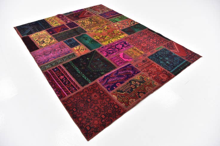 Detail image of 5' 8 x 7' 6 Hand Knotted Ultra Vintage Persian Wool Rug