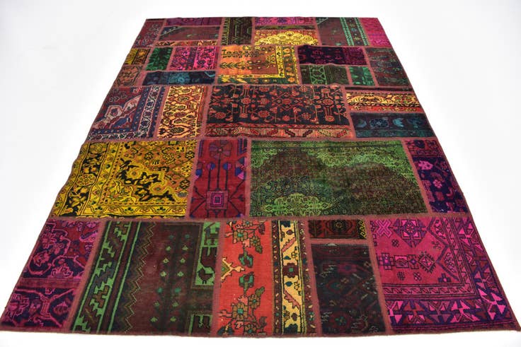 Detail image of 5' 10 x 7' 7 Hand Knotted Ultra Vintage Persian Wool Rug