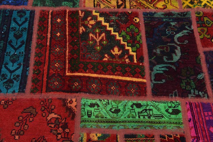 Detail image of 5' 7 x 7' 8 Hand Knotted Ultra Vintage Persian Wool Rug
