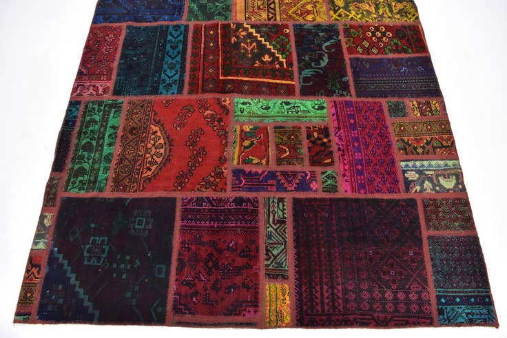 Detail image of 5' 7 x 7' 8 Hand Knotted Ultra Vintage Persian Wool Rug