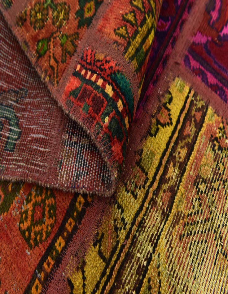 Detail image of 5' 9 x 7' 9  Hand Knotted Ultra Vintage Persian Wool Rug