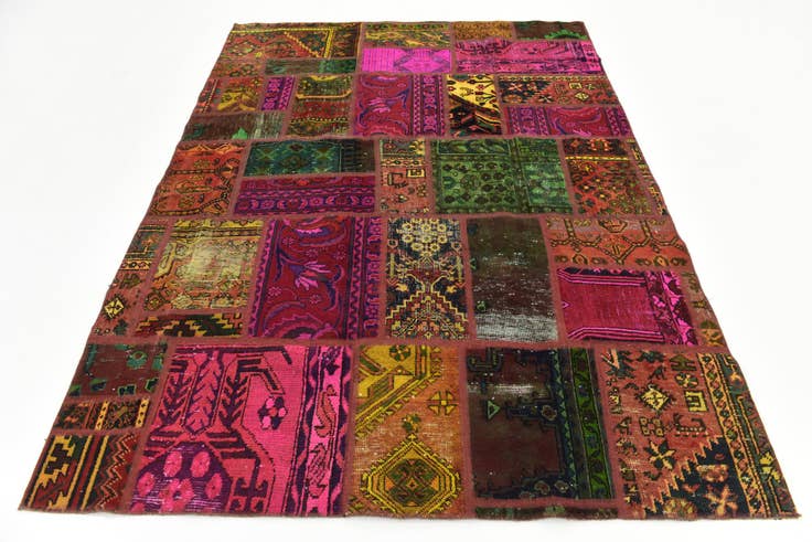 Detail image of 5' 9 x 7' 9 Hand Knotted Ultra Vintage Persian Wool Rug