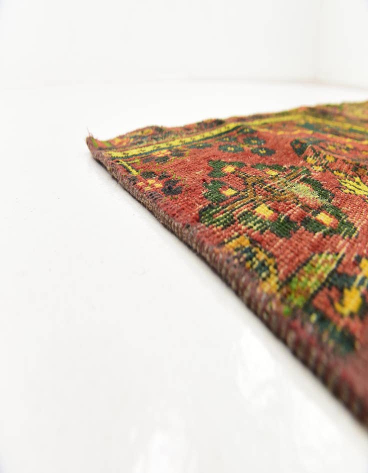 Detail image of 5' 9 x 7' 9  Hand Knotted Ultra Vintage Persian Wool Rug