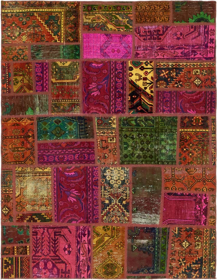 Detail image of 5' 9 x 7' 9 Hand Knotted Ultra Vintage Persian Wool Rug