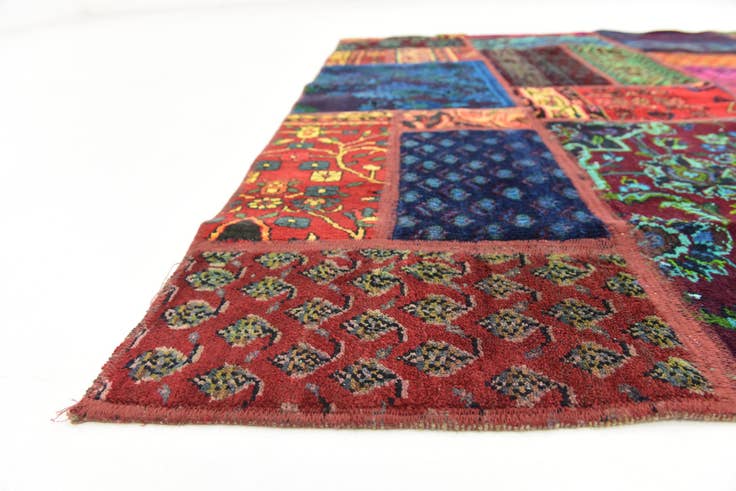 Detail image of 5' 10 x 7' 6 Hand Knotted Ultra Vintage Persian Wool Rug