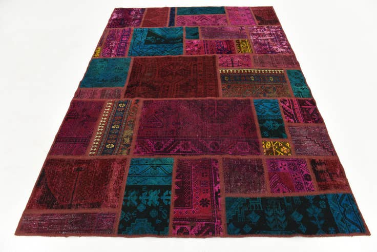Detail image of 5' 6 x 7' 7 Hand Knotted Ultra Vintage Persian Wool Rug
