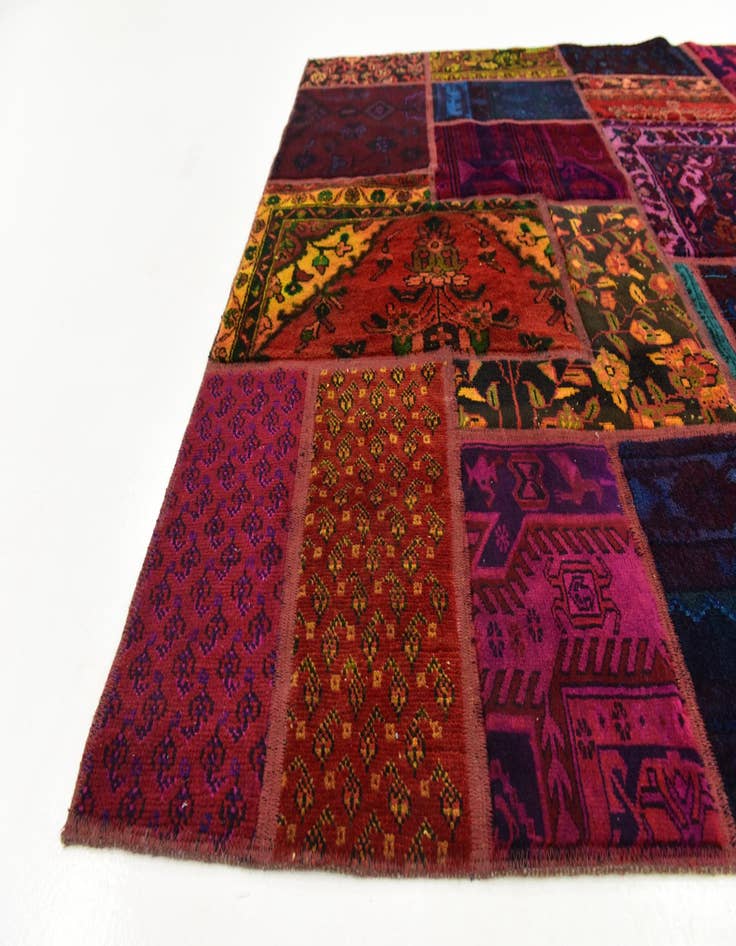 Detail image of 5' 8 x 7' 7  Hand Knotted Ultra Vintage Persian Wool Rug