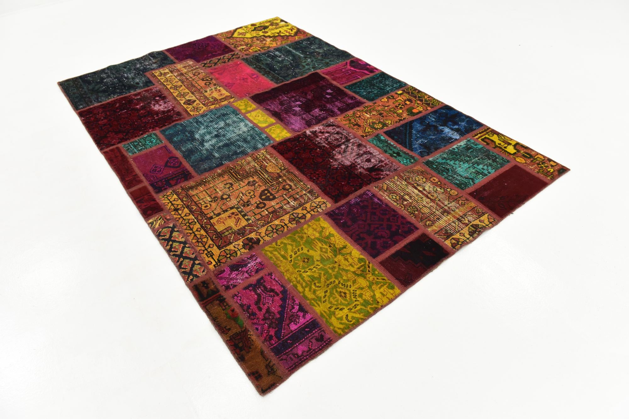 5' 5 x 8' Hand Knotted Ultra Vintage Persian Wool Rug