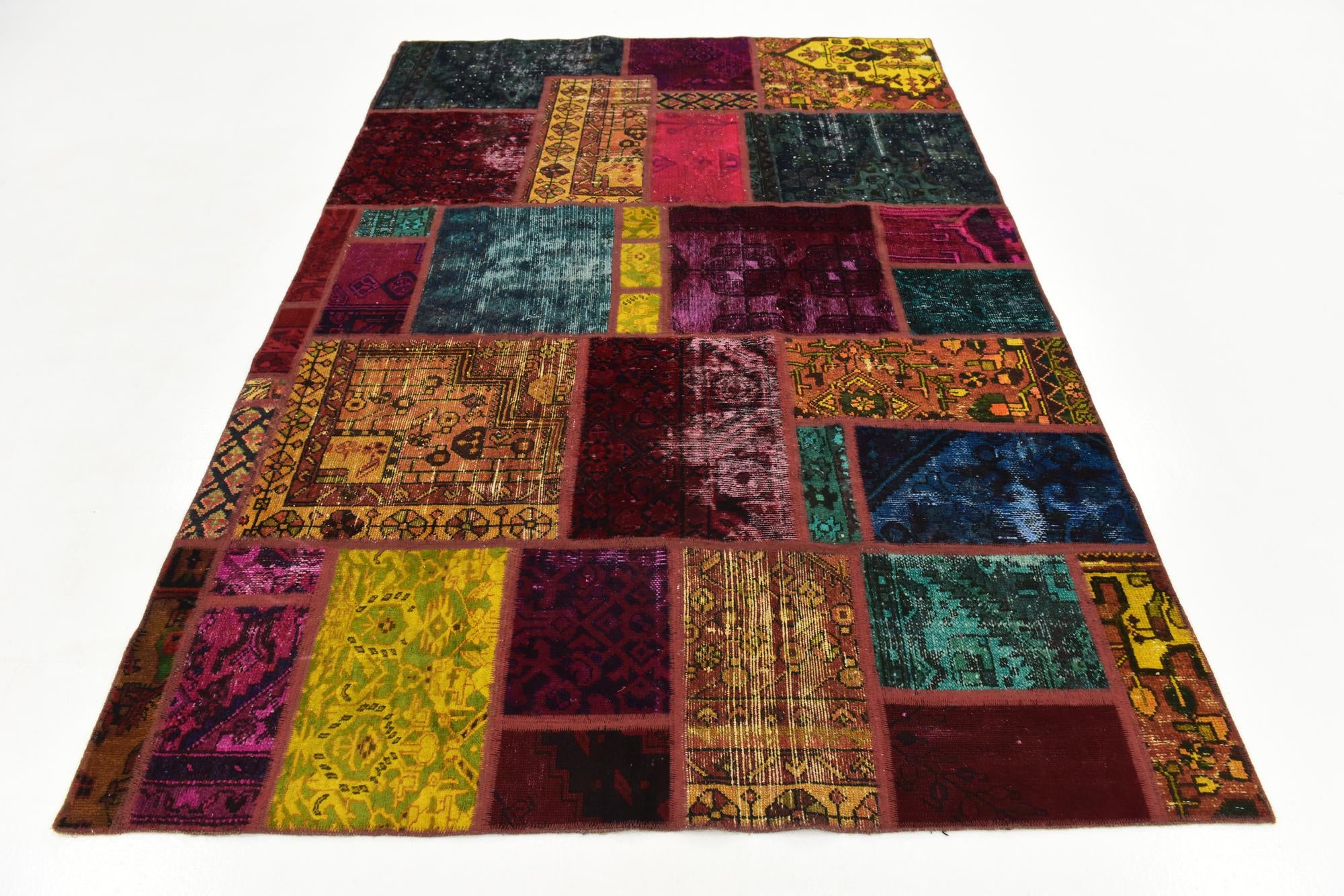 5' 5 x 8' Hand Knotted Ultra Vintage Persian Wool Rug