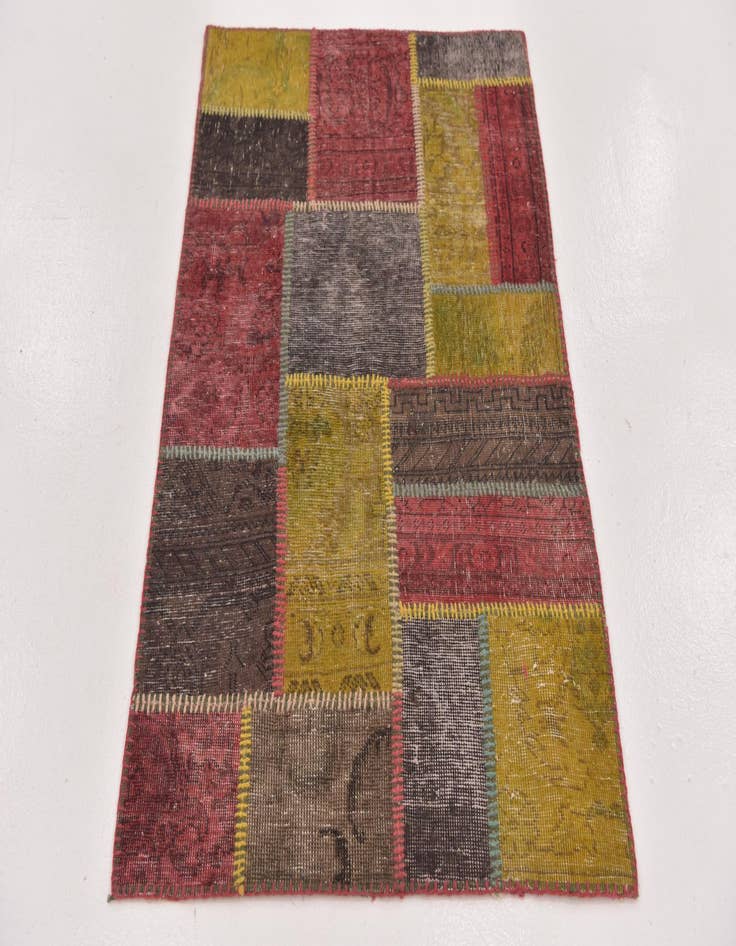 Detail image of 2' 9 x 4' 2 Hand Knotted Ultra Vintage Persian Wool Rug