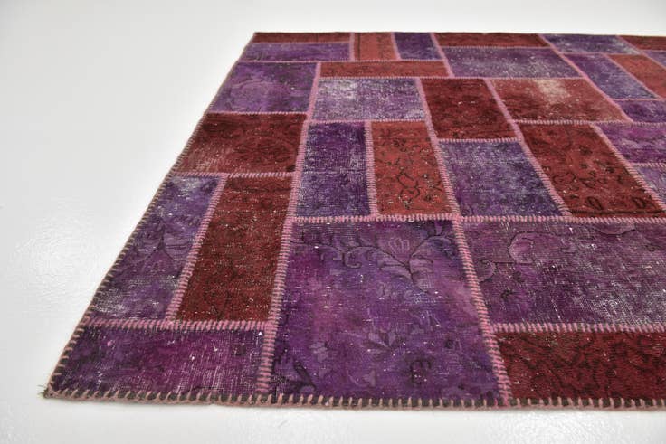 Detail image of 5' x 7' Hand Knotted Ultra Vintage Persian Wool Rug