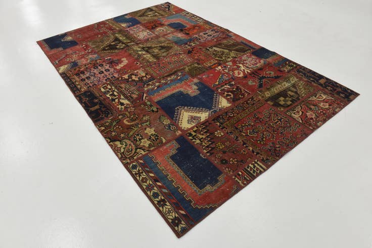 Detail image of 6' 4 x 9' 8 Hand Knotted Ultra Vintage Persian Wool Rug