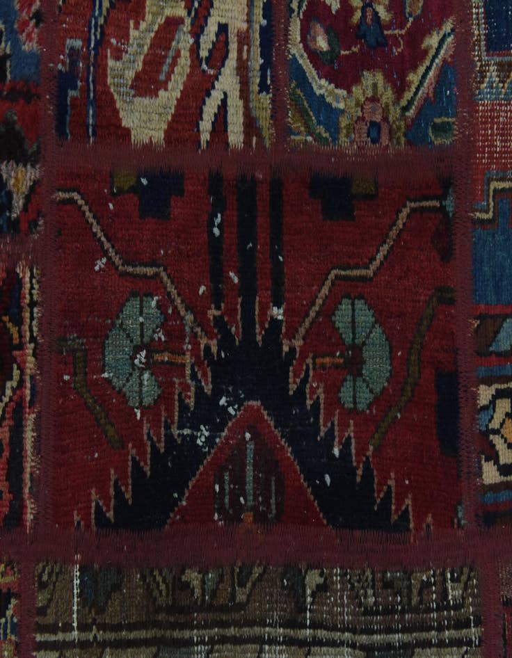 Detail image of 6' 4 x 9' 8  Hand Knotted Ultra Vintage Persian Wool Rug