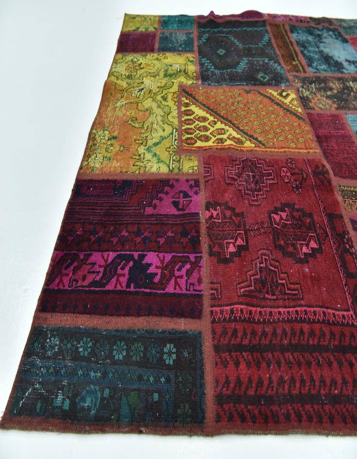 Detail image of 5' 6 x 7' 8  Hand Knotted Ultra Vintage Persian Wool Rug